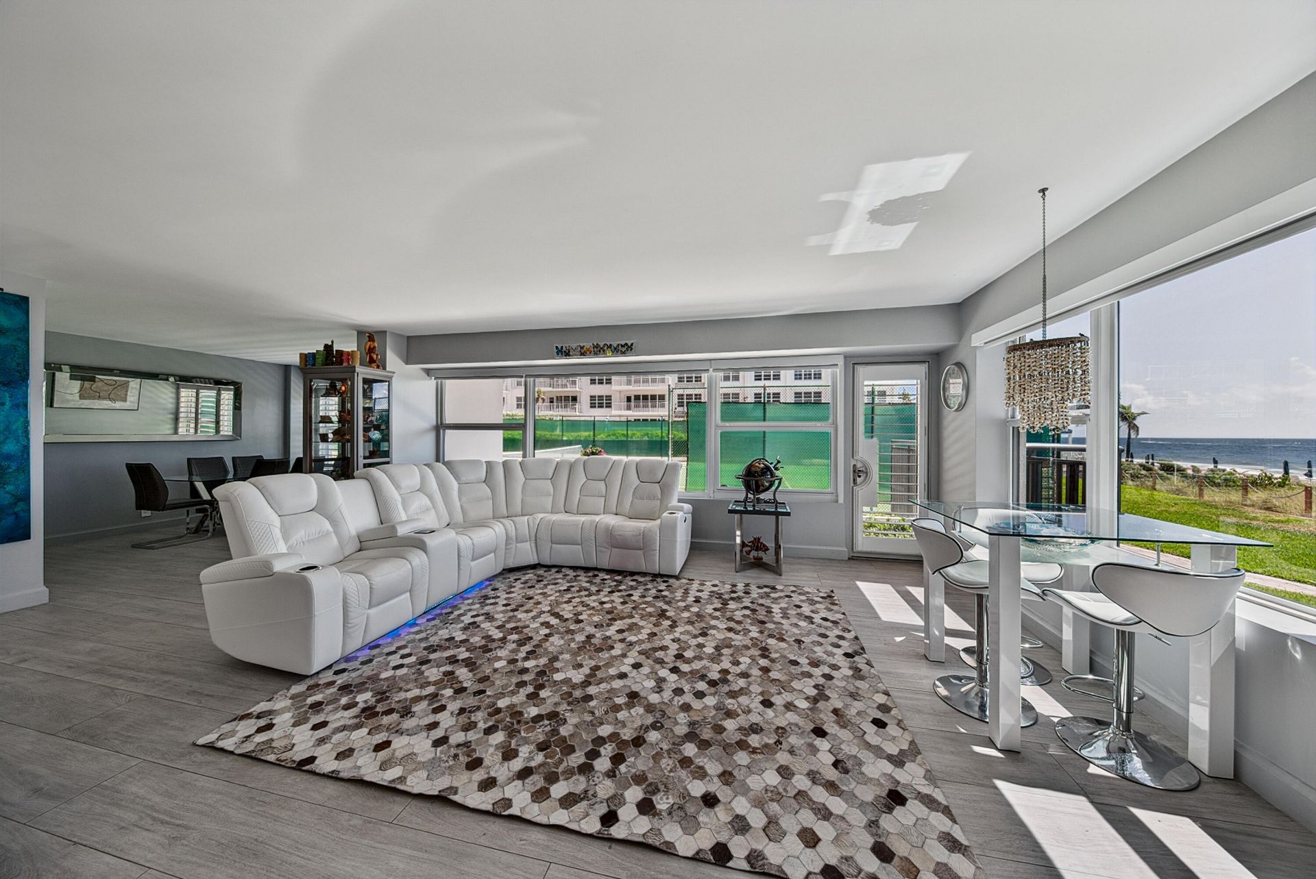 3800 Galt Ocean Drive, Unit 105, Fort Lauderdale, FL 33308 Photo
