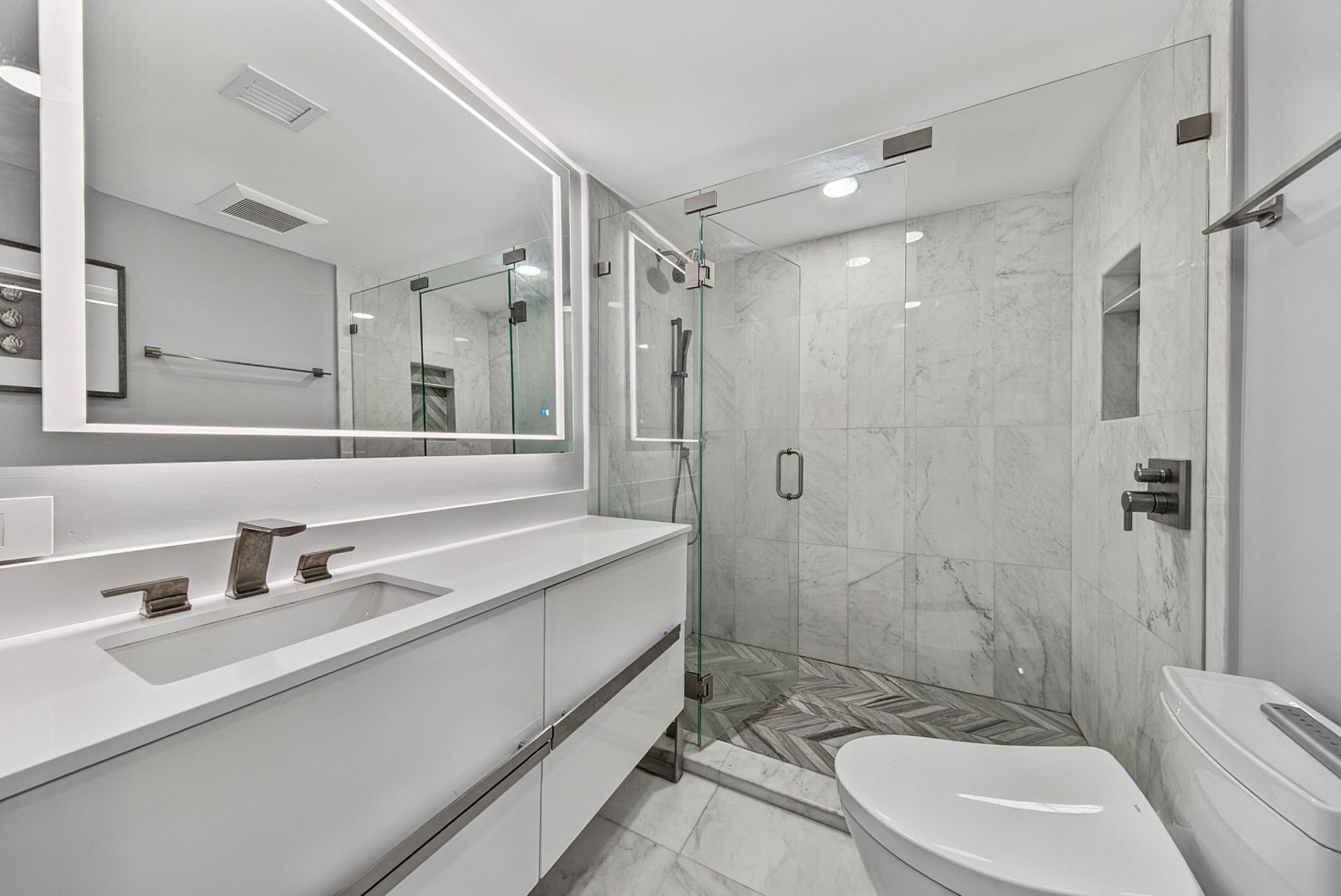 3800 Galt Ocean Drive, Unit 105, Fort Lauderdale, FL 33308 Photo