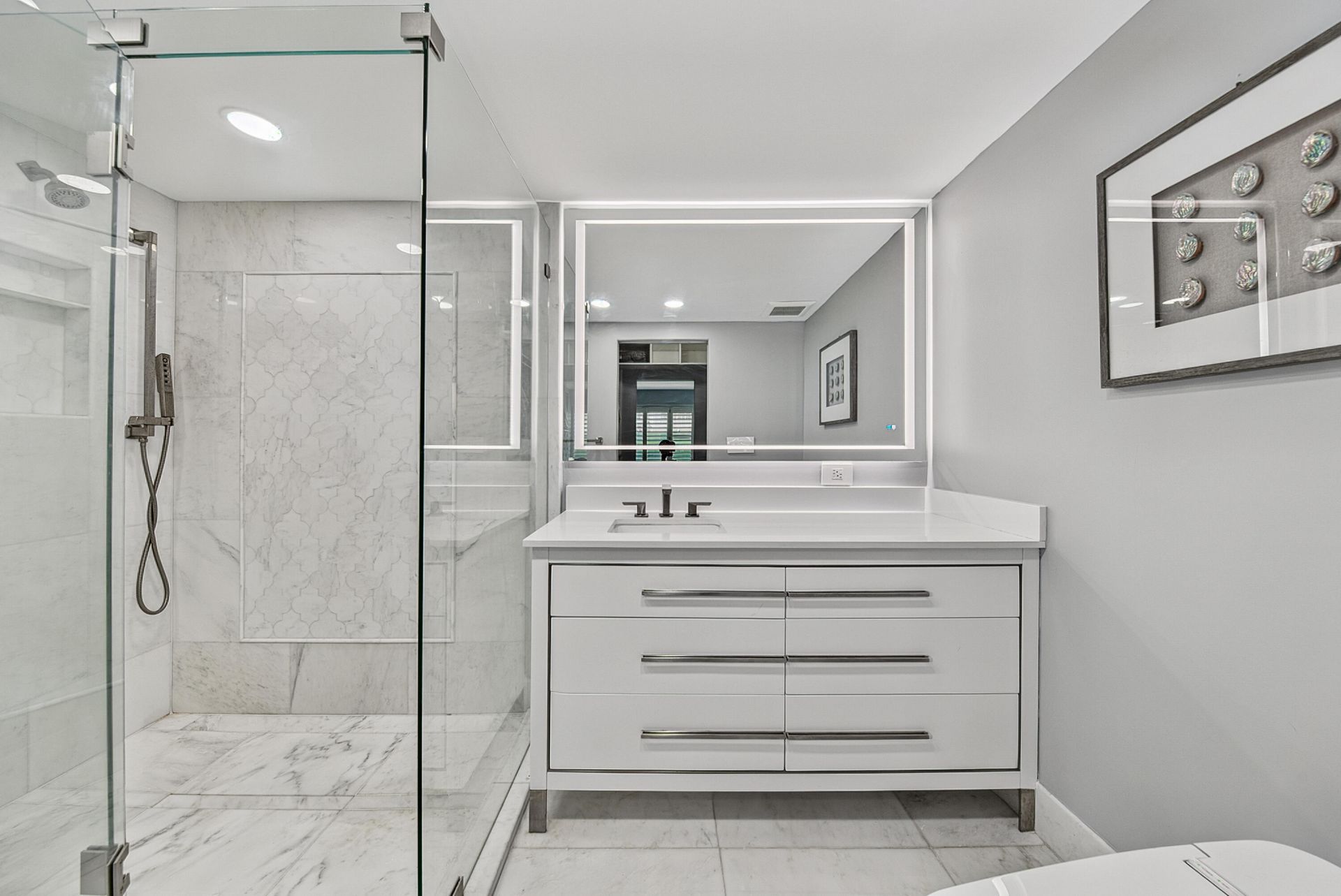 3800 Galt Ocean Drive, Unit 105, Fort Lauderdale, FL 33308 Photo