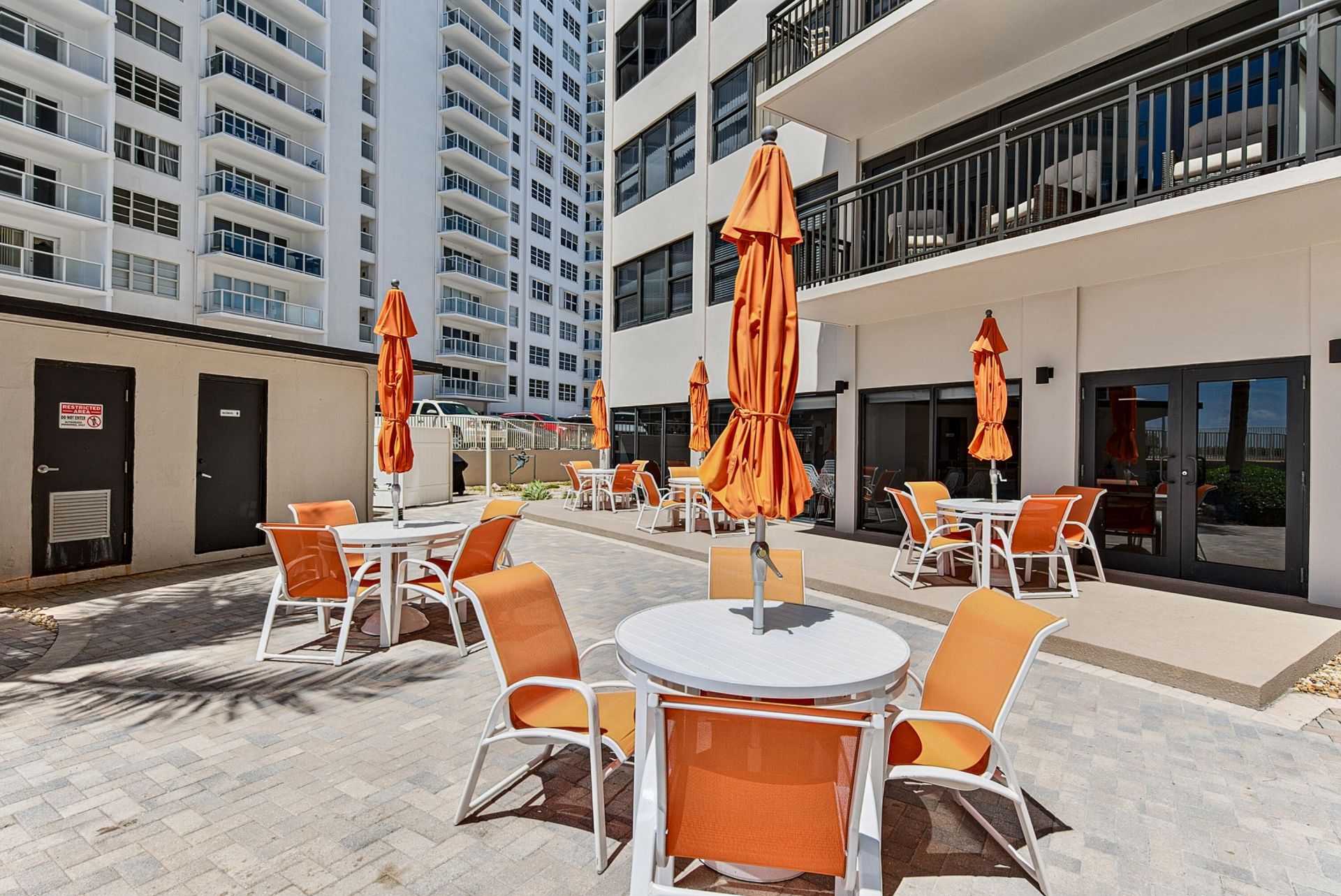 3800 Galt Ocean Drive, Unit 105, Fort Lauderdale, FL 33308 Photo
