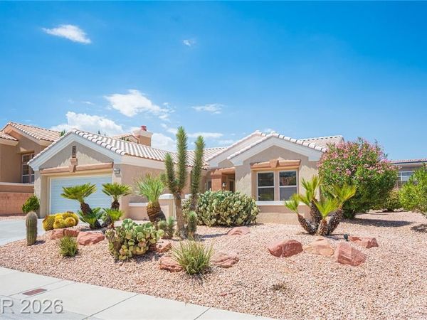 10820 Mission Lakes Avenue, Las Vegas, NV 89134