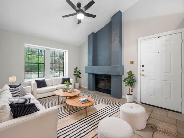 4303 Creek Ledge, Unit B-1, Austin, TX 78731