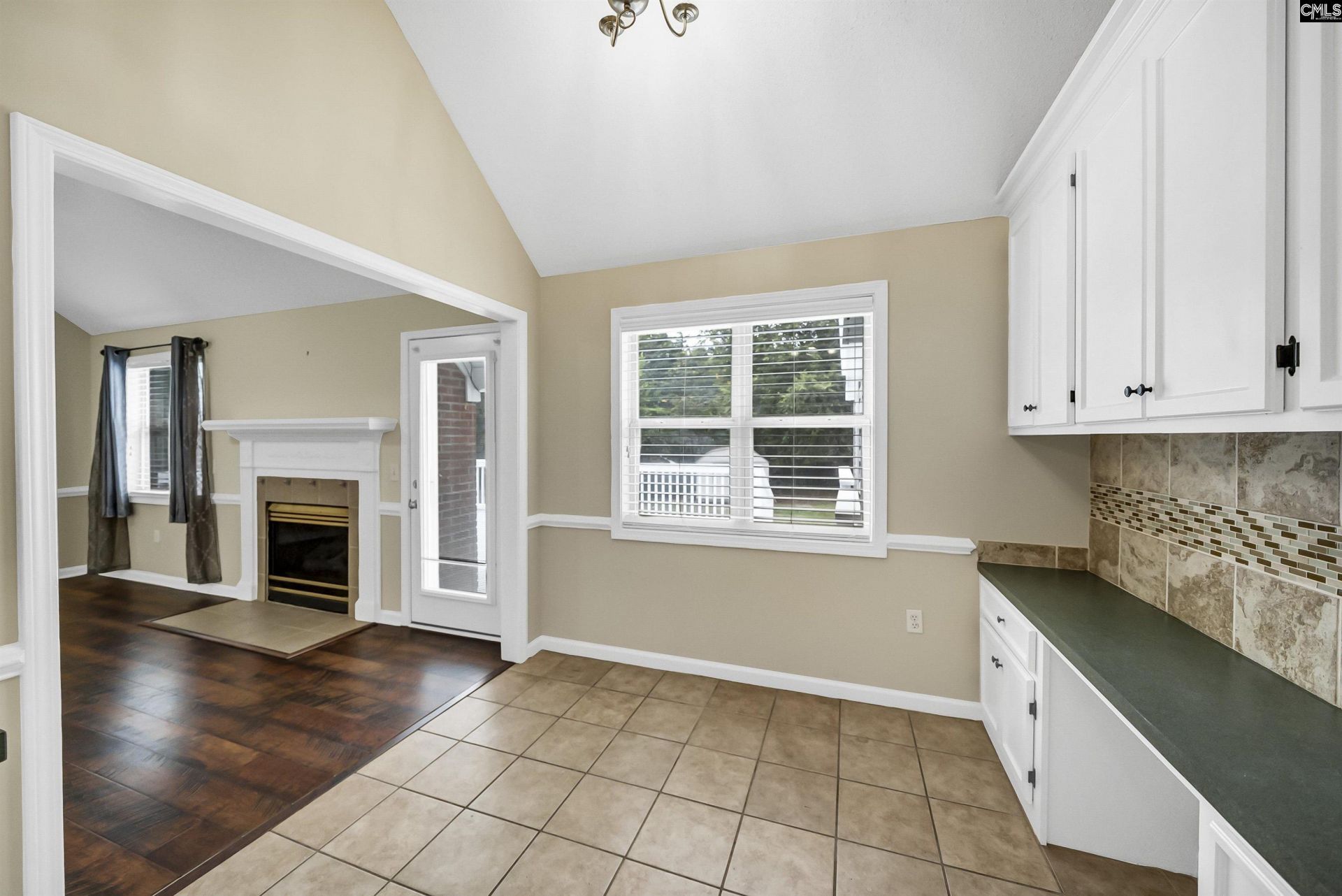 186 Cornerstone Lane  Photo 12