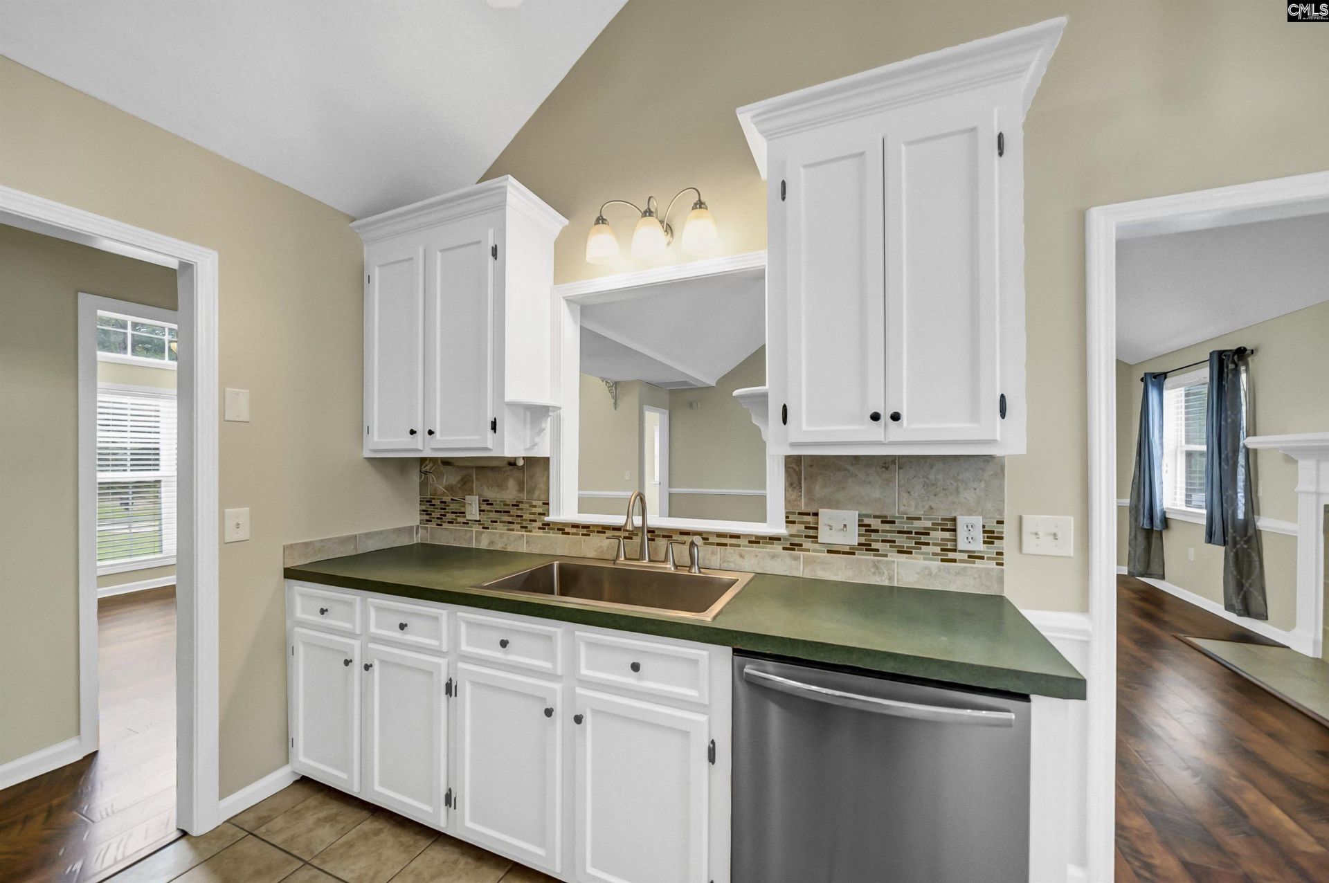 186 Cornerstone Lane  Photo 13