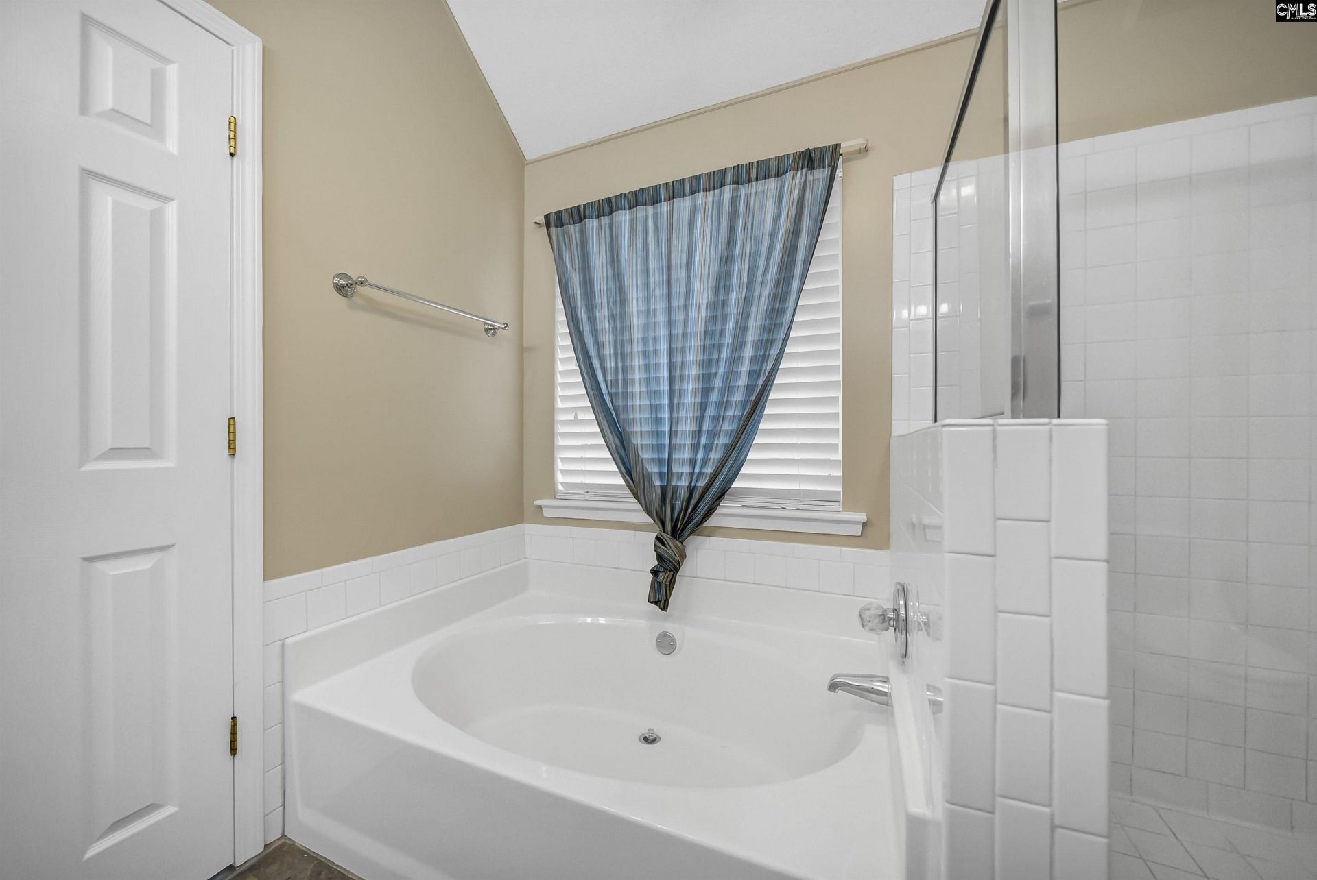 186 Cornerstone Lane  Photo 18