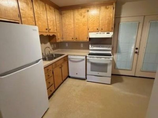 100 W 17th Street , Newton, NC 28658