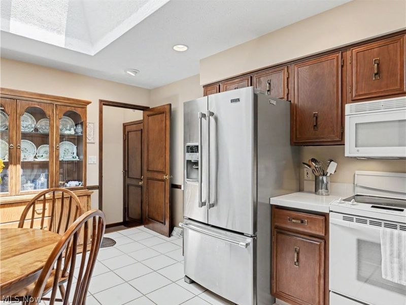 683 Taylor Avenue, Cuyahoga Falls, OH 44221 Photo 10