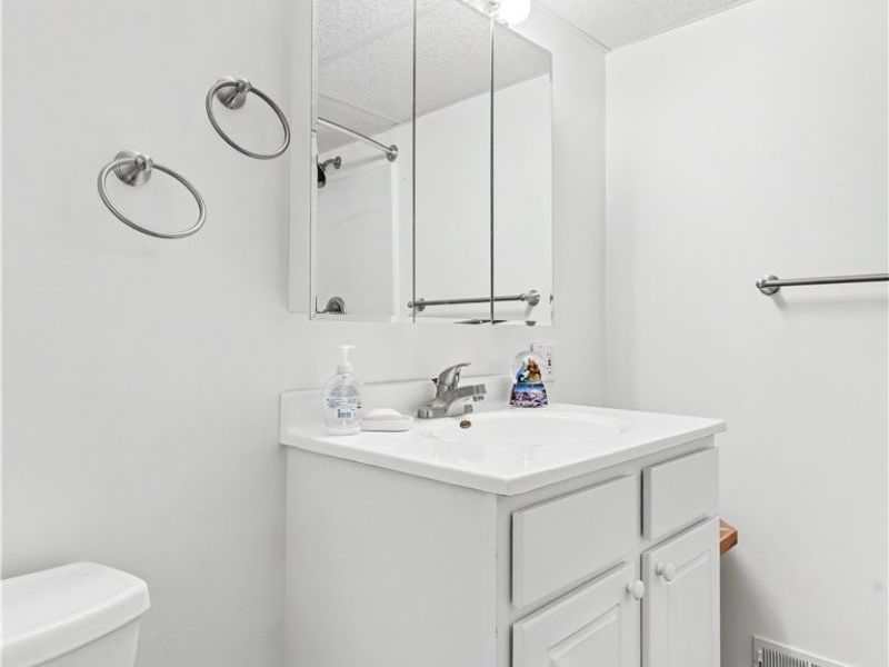 683 Taylor Avenue, Cuyahoga Falls, OH 44221 Photo 22