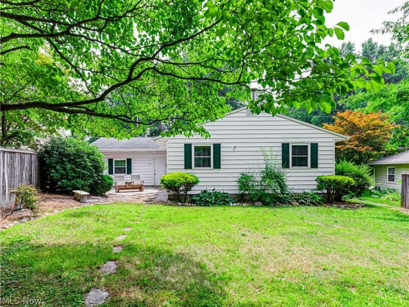 683 Taylor Avenue, Cuyahoga Falls, OH 44221 Photo 3