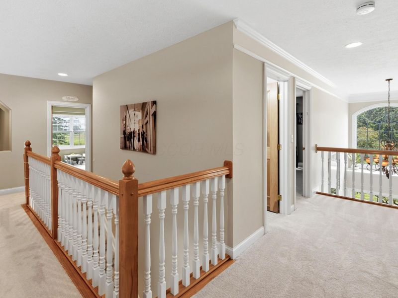 5792 Medallion Drive W, Westerville, OH 43082 Photo 32