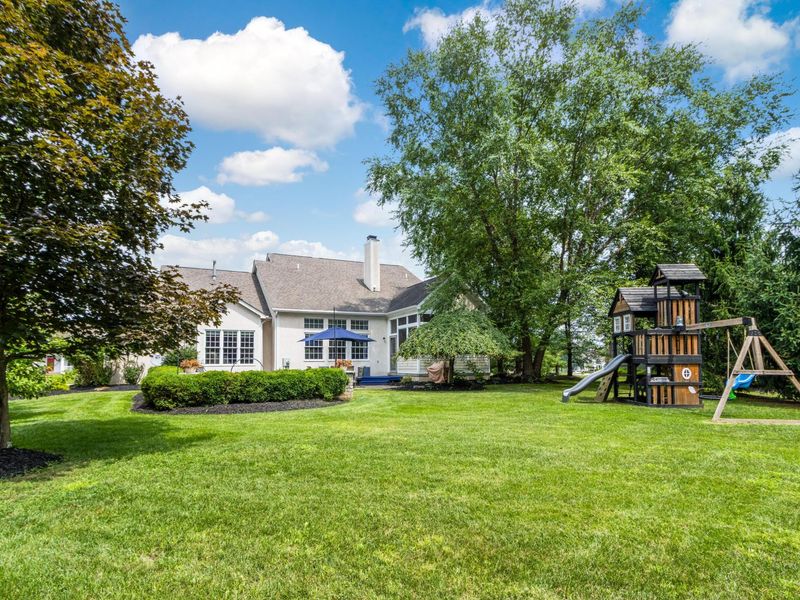 5792 Medallion Drive W, Westerville, OH 43082 Photo 46