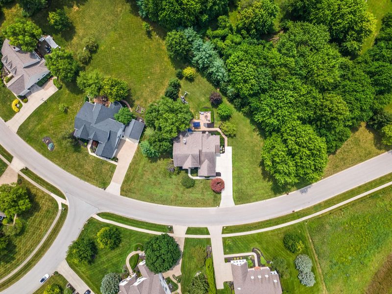 5792 Medallion Drive W, Westerville, OH 43082 Photo 52