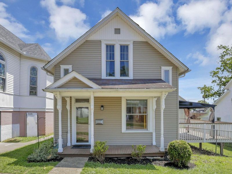114 N Walnut Street, Baltimore, OH 43105 Photo 1