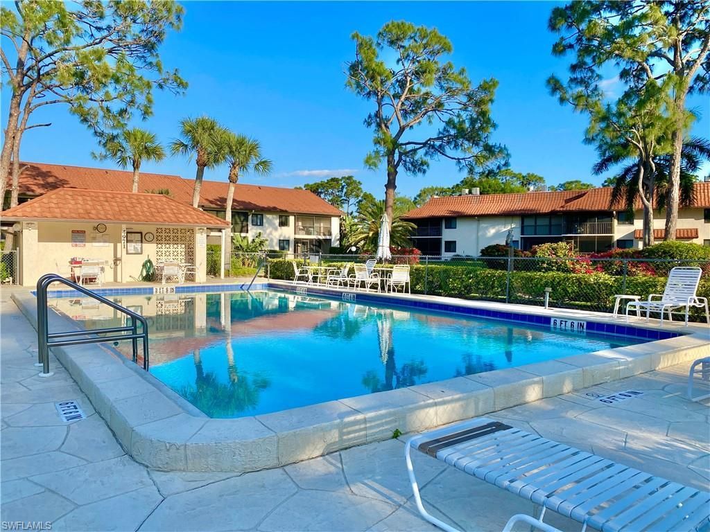 4955 Pepper Cir , Unit B-204, Naples, FL 34113 Photo