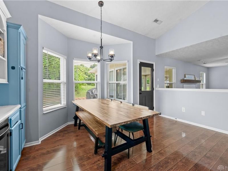 202 Choctaw Circle, Franklin, OH 45005 Photo 10