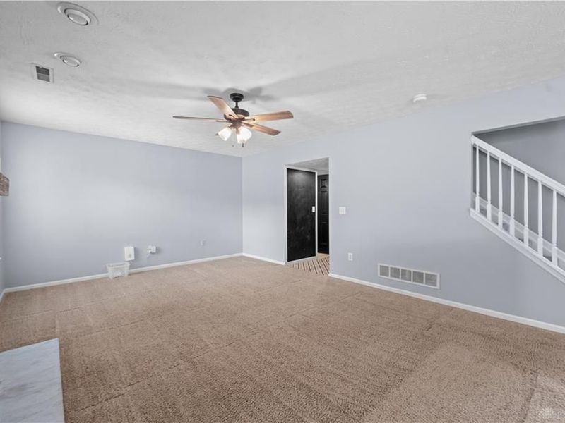 202 Choctaw Circle, Franklin, OH 45005 Photo 4