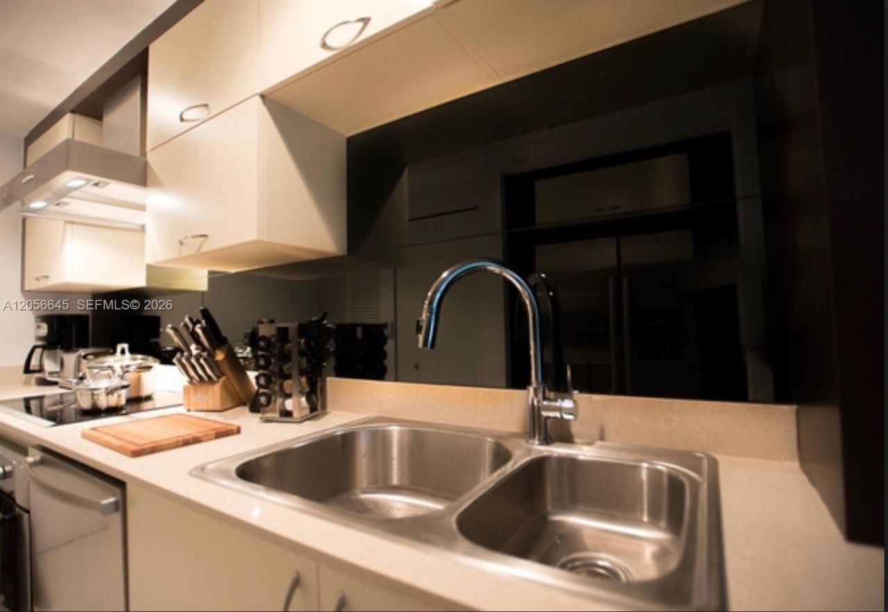2130 Park Ave, Unit 6, Miami Beach, FL 33139 Photo