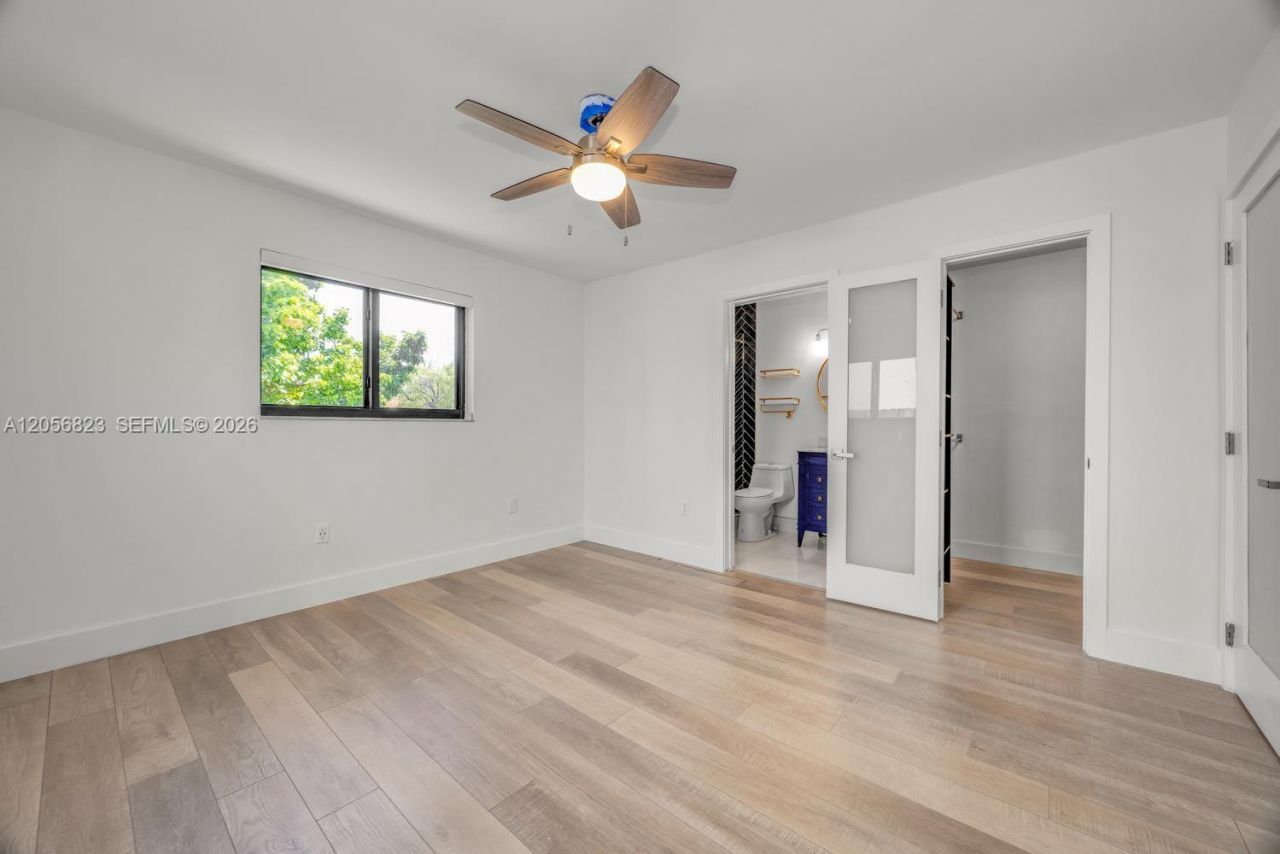 3052 SW 26th St, Unit 3052, Miami, FL 33133 Photo