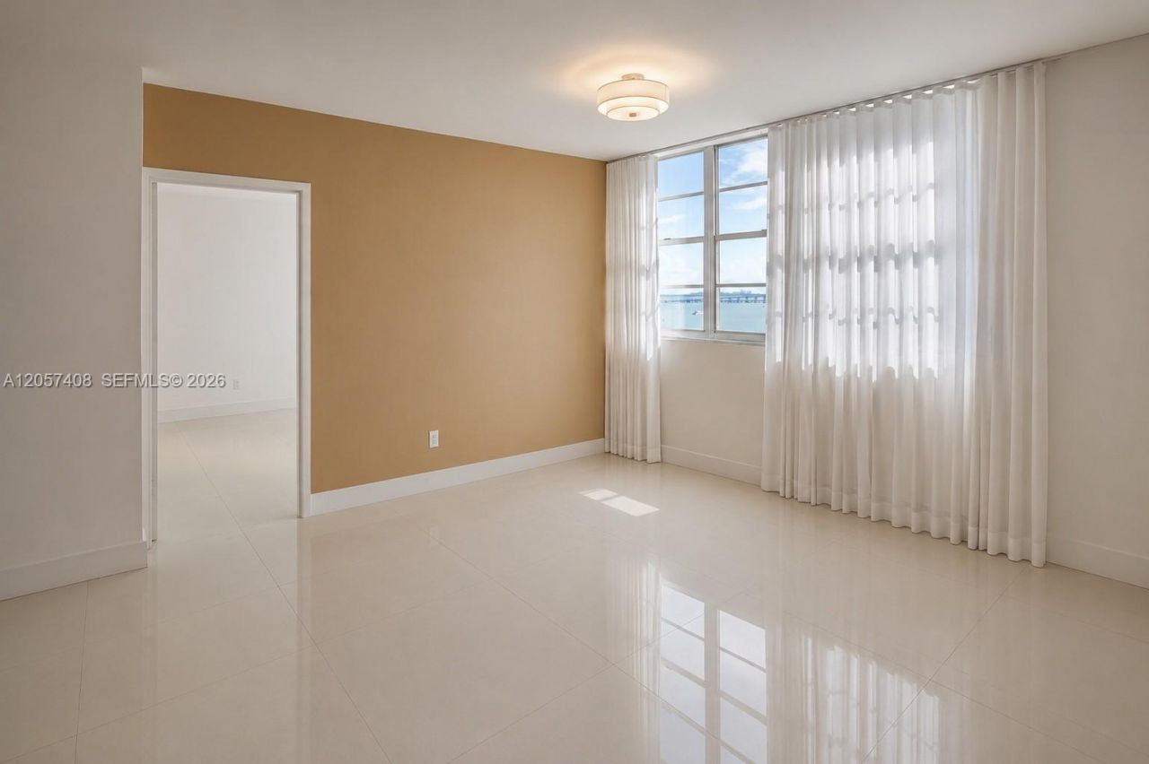 825 Brickell Bay Dr , Unit 1151, Miami, FL 33131 Photo