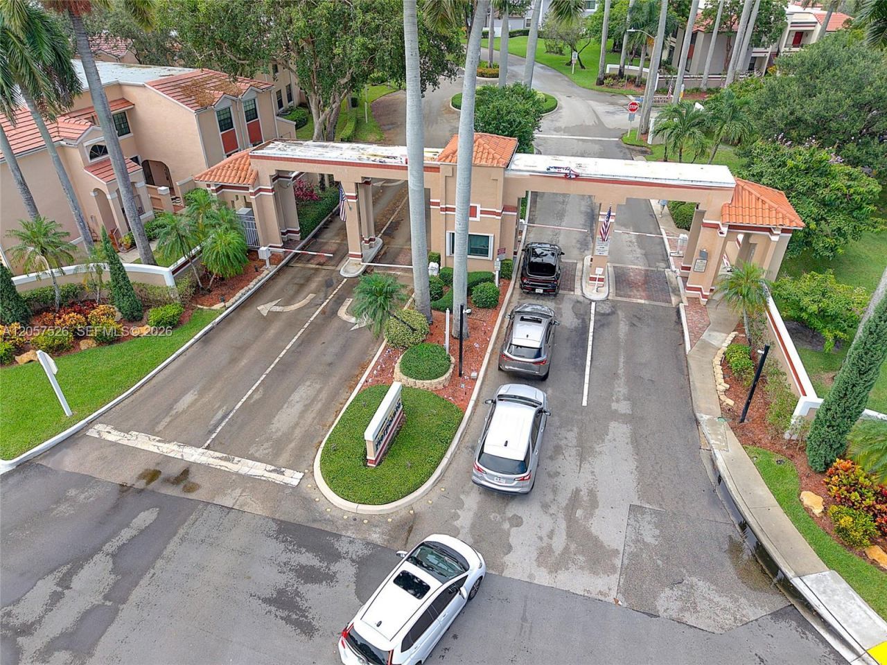 11444 NW 10th St , Unit 11444, Pembroke Pines, FL 33026 Photo