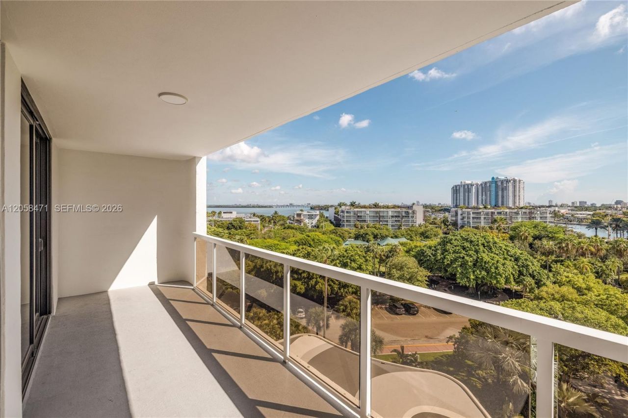 9 Island Ave, Unit 814, Miami Beach, FL 33139 Photo