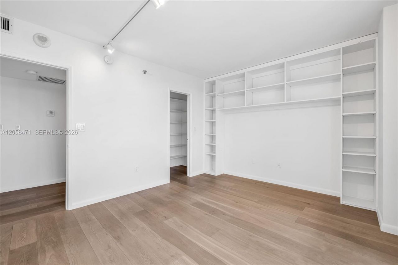 9 Island Ave, Unit 814, Miami Beach, FL 33139 Photo