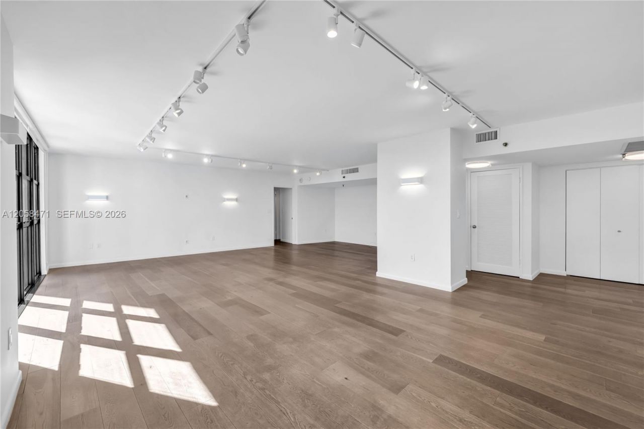 9 Island Ave, Unit 814, Miami Beach, FL 33139 Photo