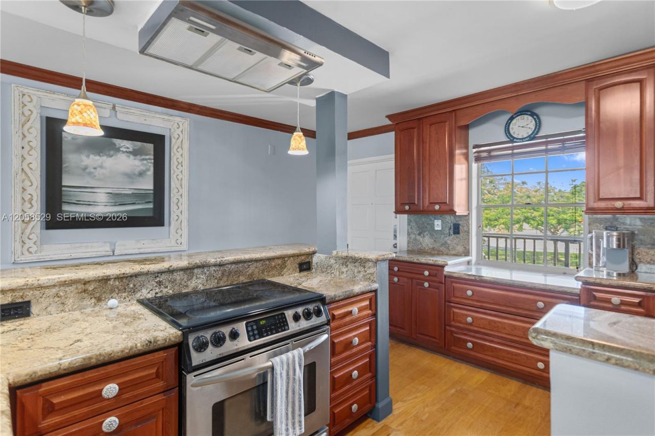2691 S Course Dr, Unit 202, Pompano Beach, FL 33069 Photo