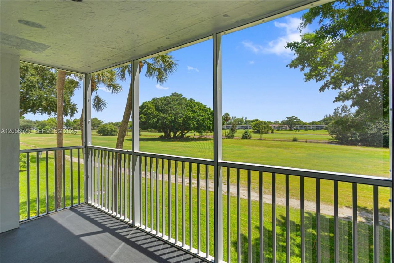2691 S Course Dr, Unit 202, Pompano Beach, FL 33069 Photo