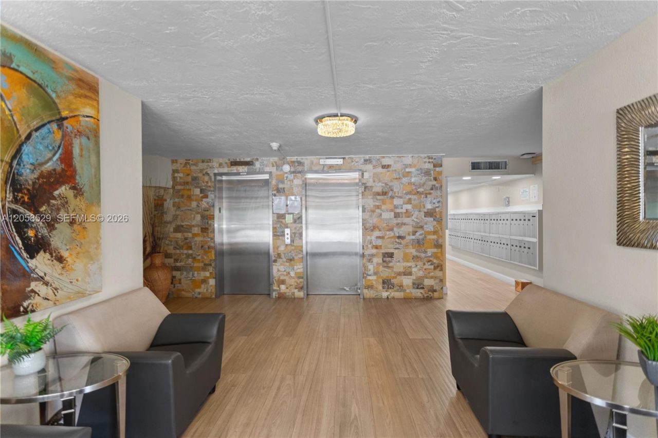2691 S Course Dr, Unit 202, Pompano Beach, FL 33069 Photo