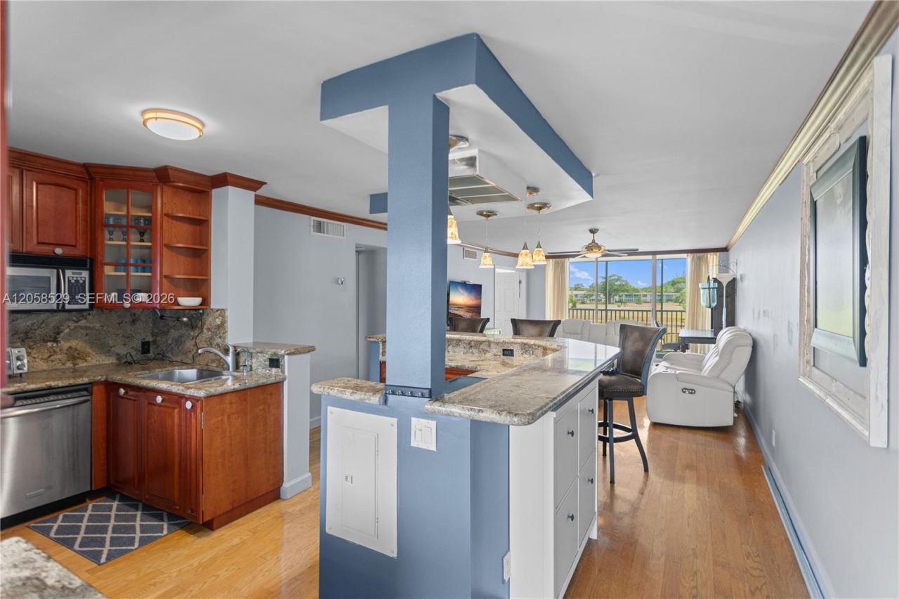 2691 S Course Dr, Unit 202, Pompano Beach, FL 33069 Photo