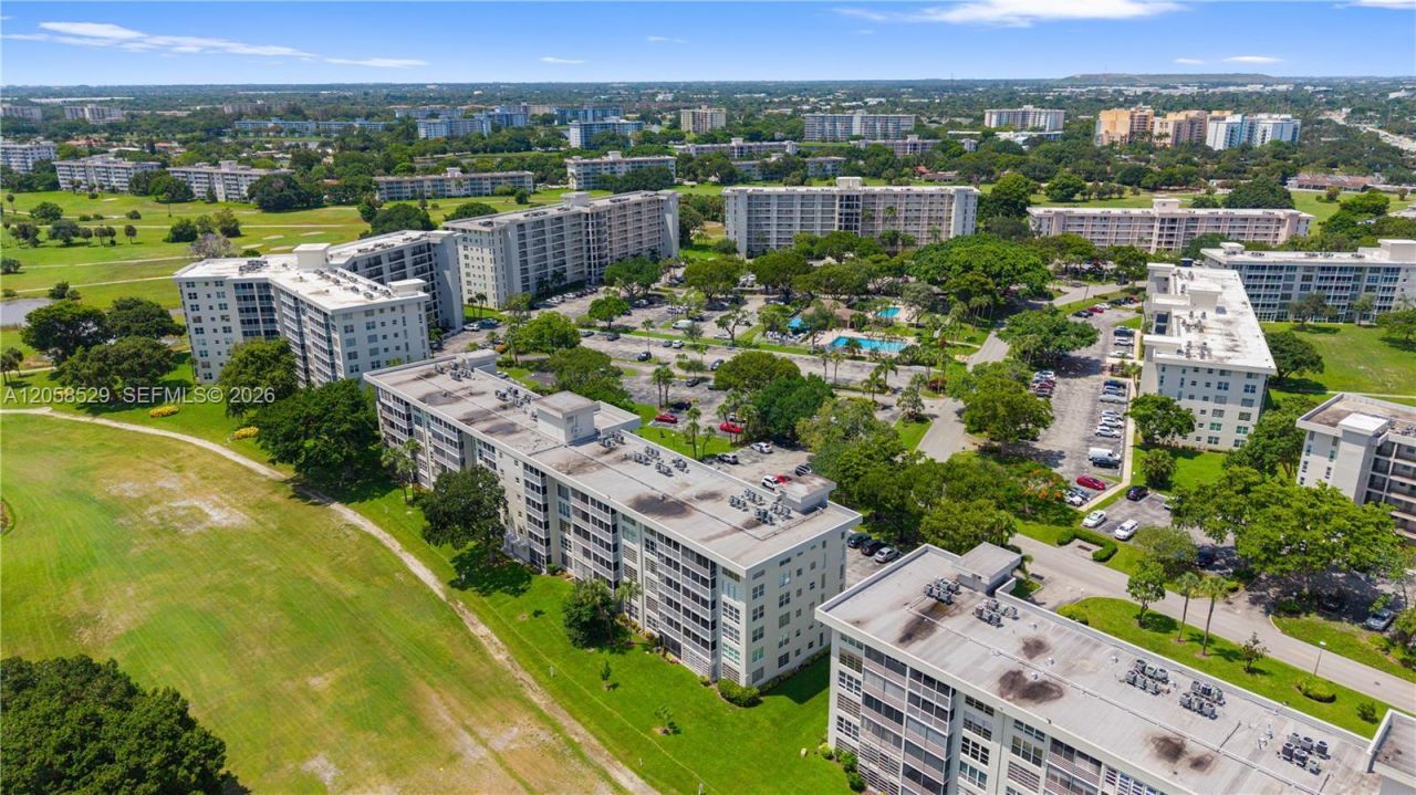 2691 S Course Dr, Unit 202, Pompano Beach, FL 33069 Photo