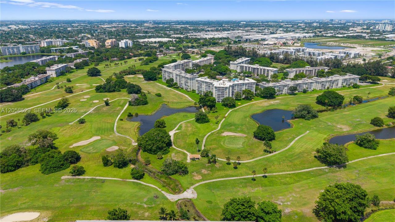 2691 S Course Dr, Unit 202, Pompano Beach, FL 33069 Photo