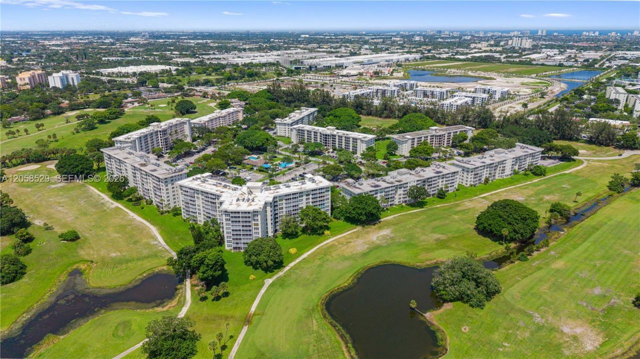 2691 S Course Dr, Unit 202, Pompano Beach, FL 33069 Photo