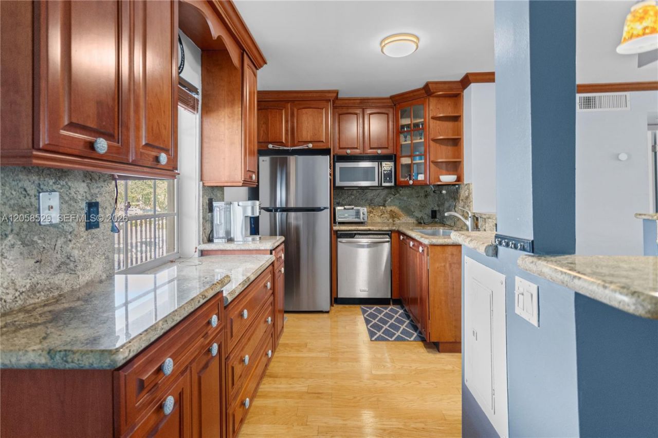 2691 S Course Dr, Unit 202, Pompano Beach, FL 33069 Photo