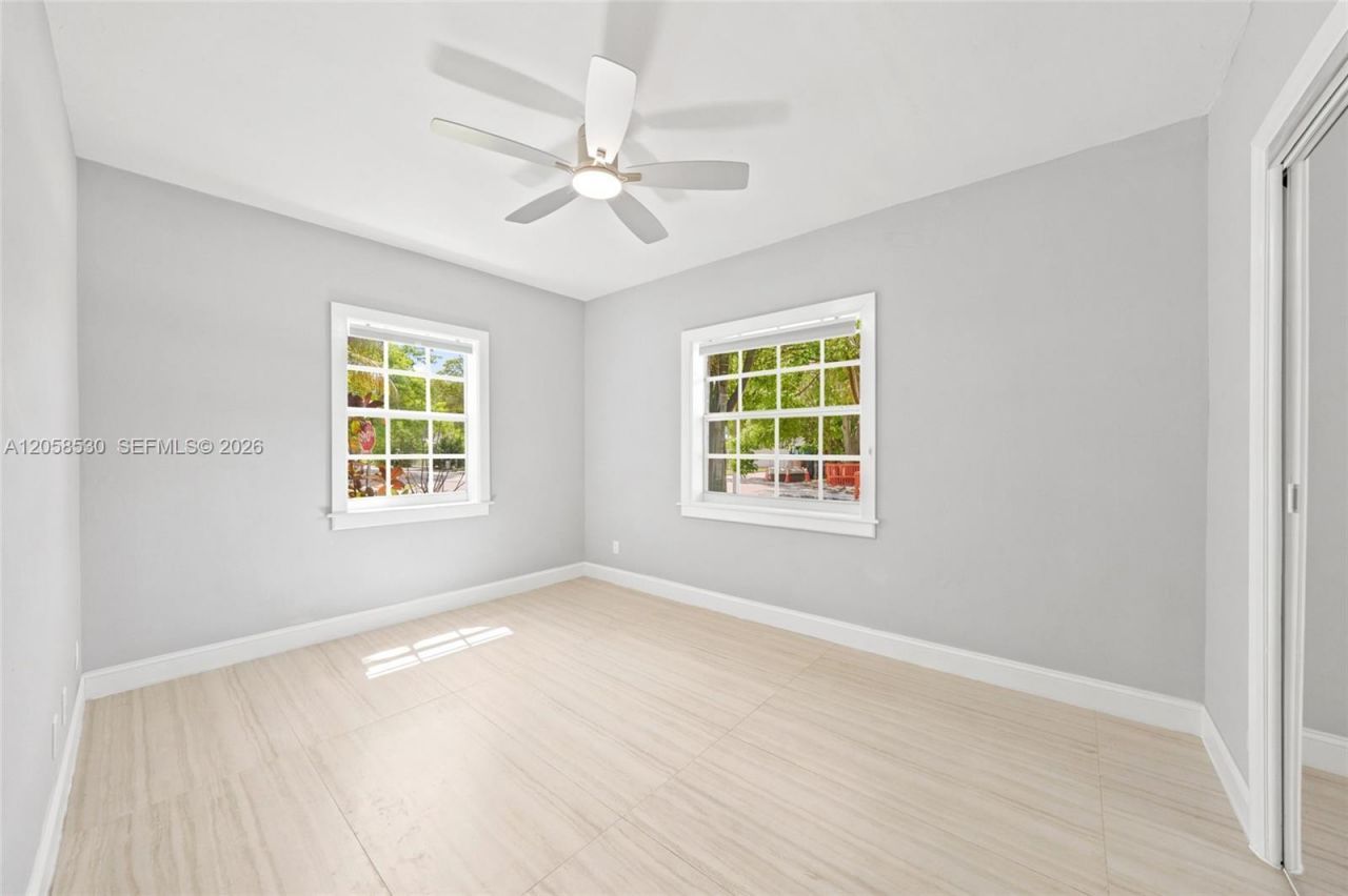 2301 Tequesta Ln , Unit 2301, Miami, FL 33133 Photo