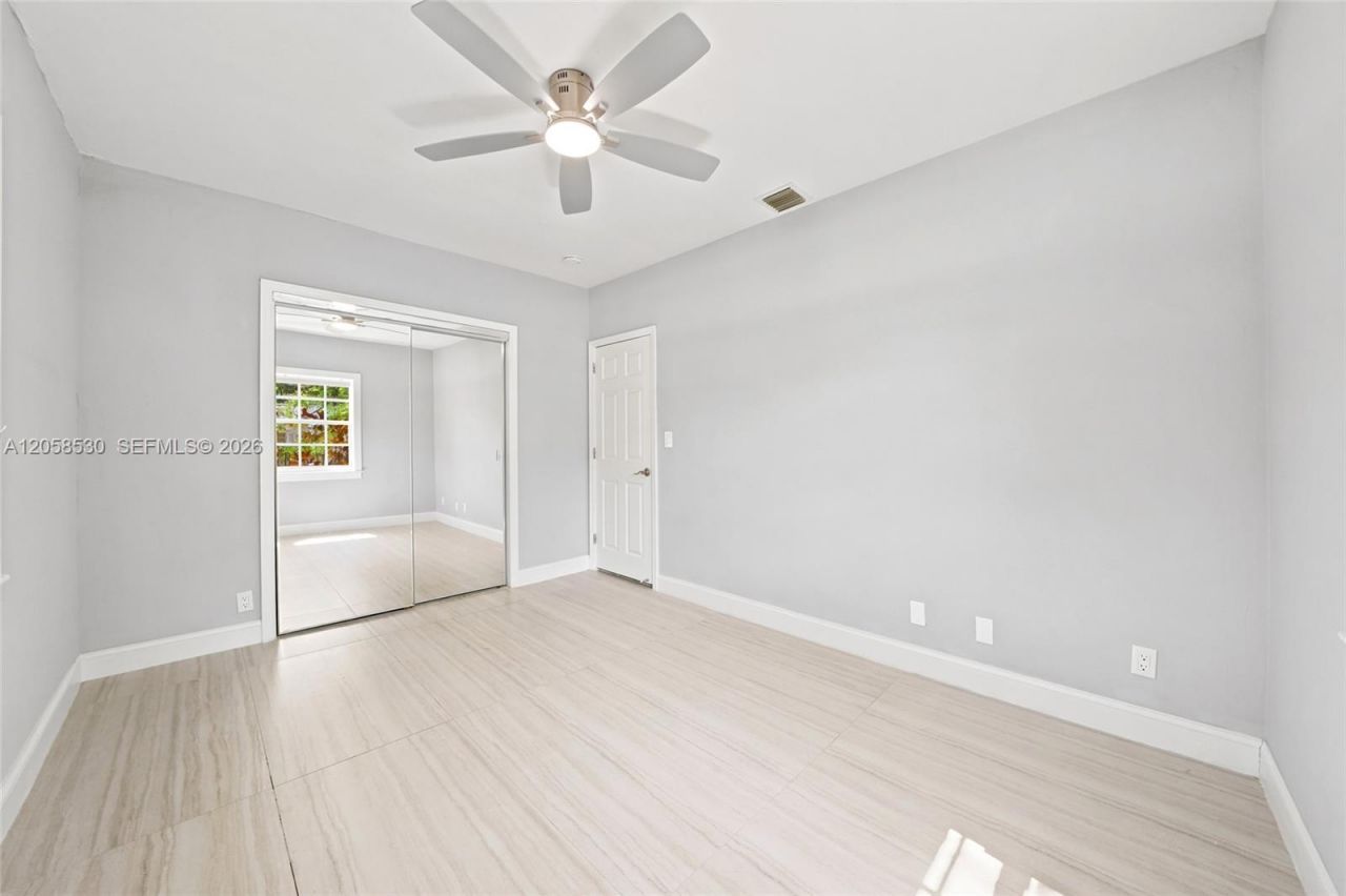 2301 Tequesta Ln , Unit 2301, Miami, FL 33133 Photo
