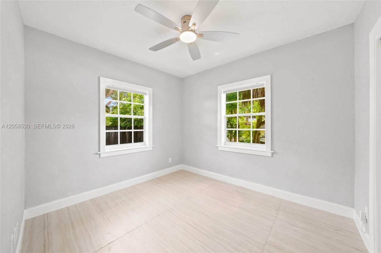 2301 Tequesta Ln , Unit 2301, Miami, FL 33133 Photo