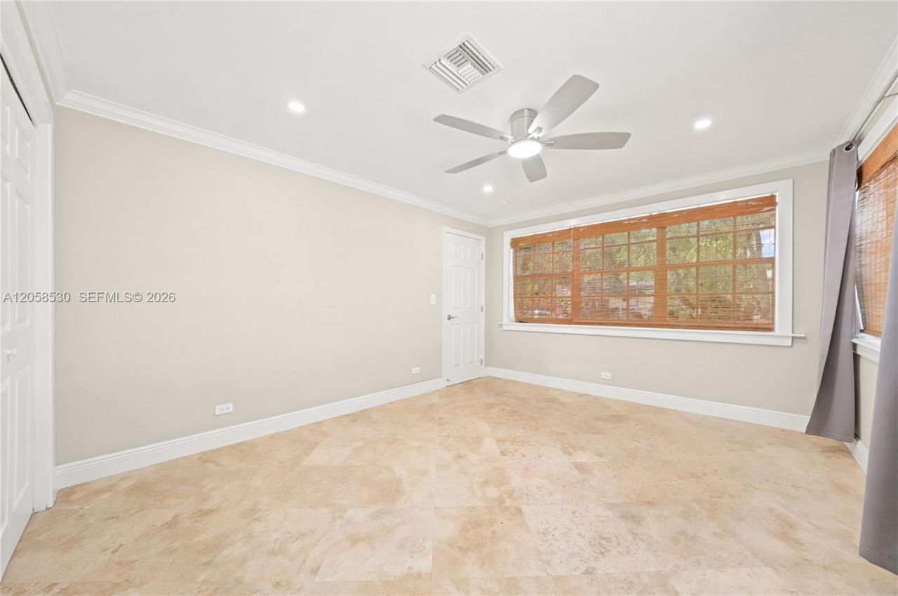 2301 Tequesta Ln, Unit 2301, Miami, FL 33133 Photo