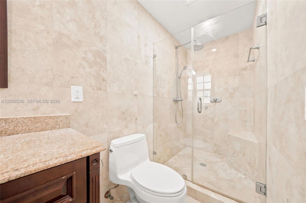 2301 Tequesta Ln , Unit 2301, Miami, FL 33133 Photo
