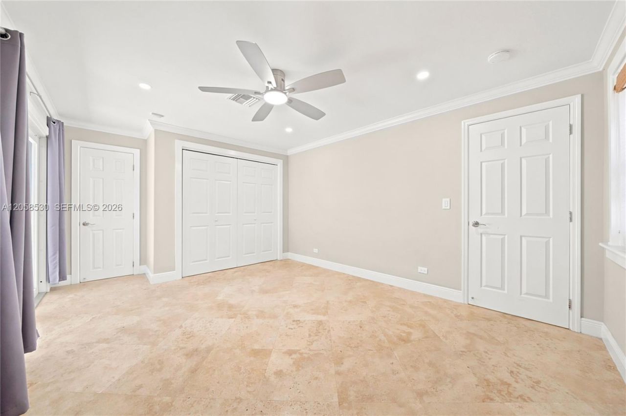 2301 Tequesta Ln, Unit 2301, Miami, FL 33133 Photo