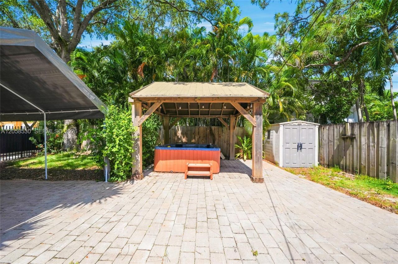 2301 Tequesta Ln , Unit 2301, Miami, FL 33133 Photo