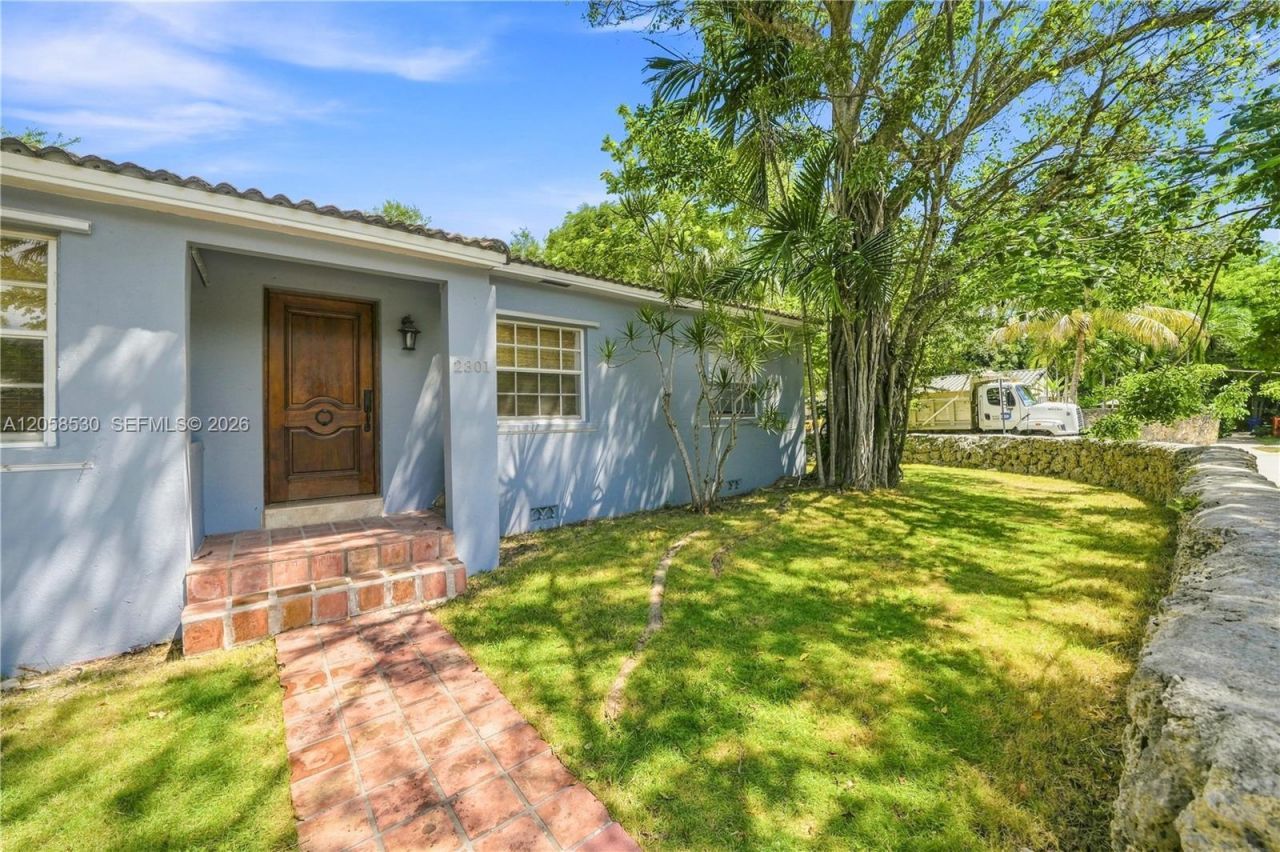 2301 Tequesta Ln, Unit 2301, Miami, FL 33133 Photo