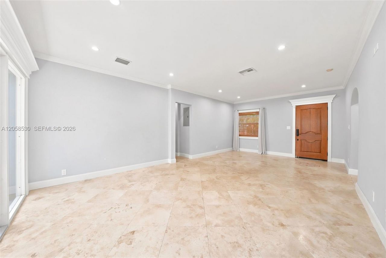 2301 Tequesta Ln , Unit 2301, Miami, FL 33133 Photo