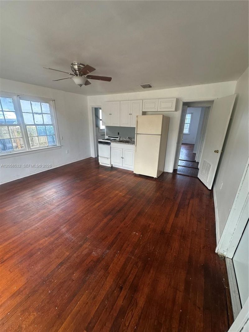 1928 Mckinley St, Unit 5, Hollywood, FL 33020 Photo