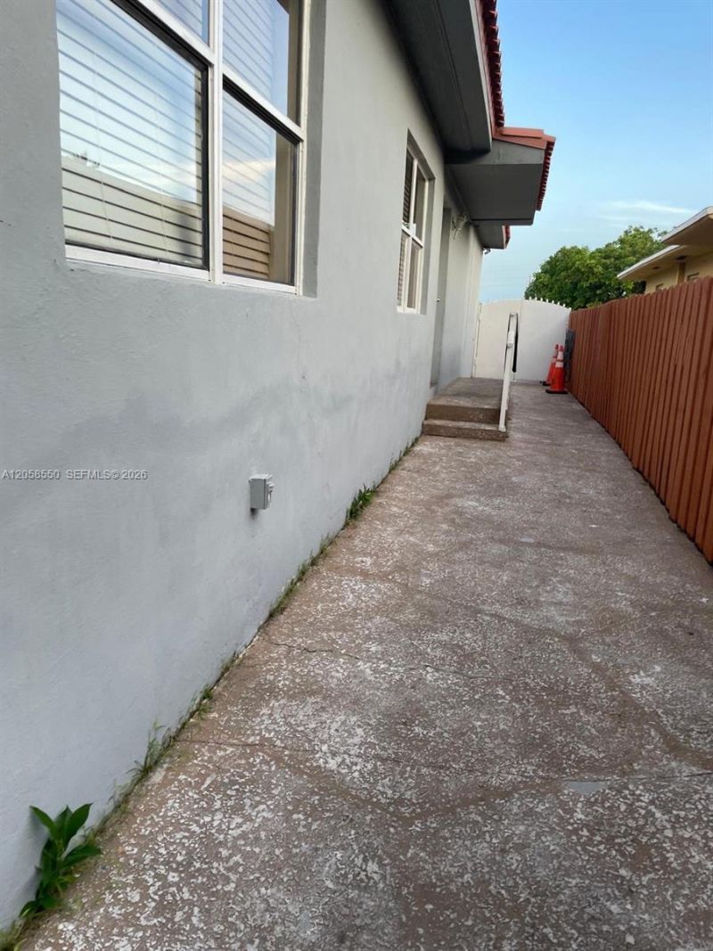 7507 NW 2nd St, Unit 1, Miami, FL 33126 Photo
