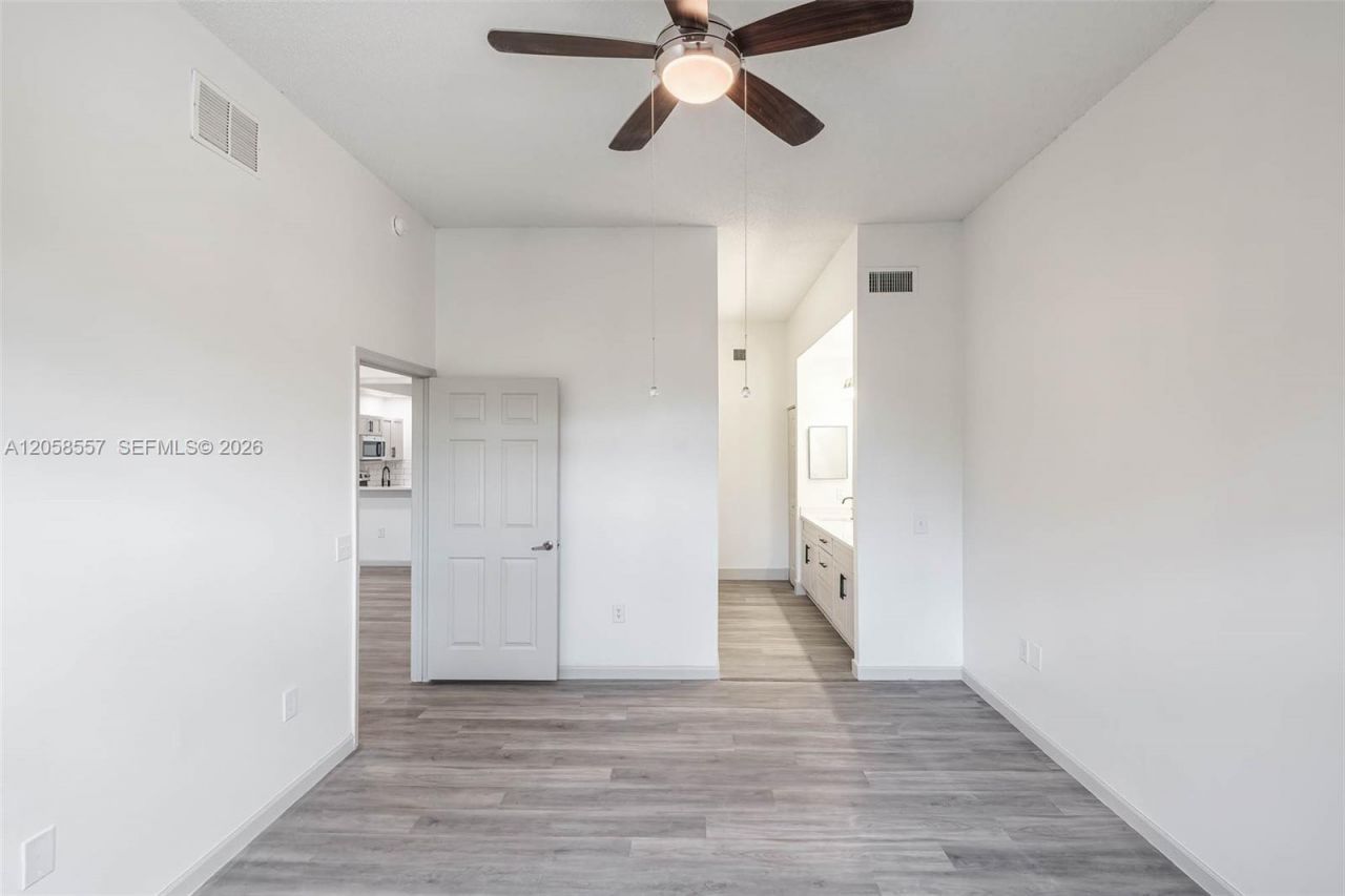 Please Call For Address, Unit B206, West Palm Beach, FL 33417 Photo
