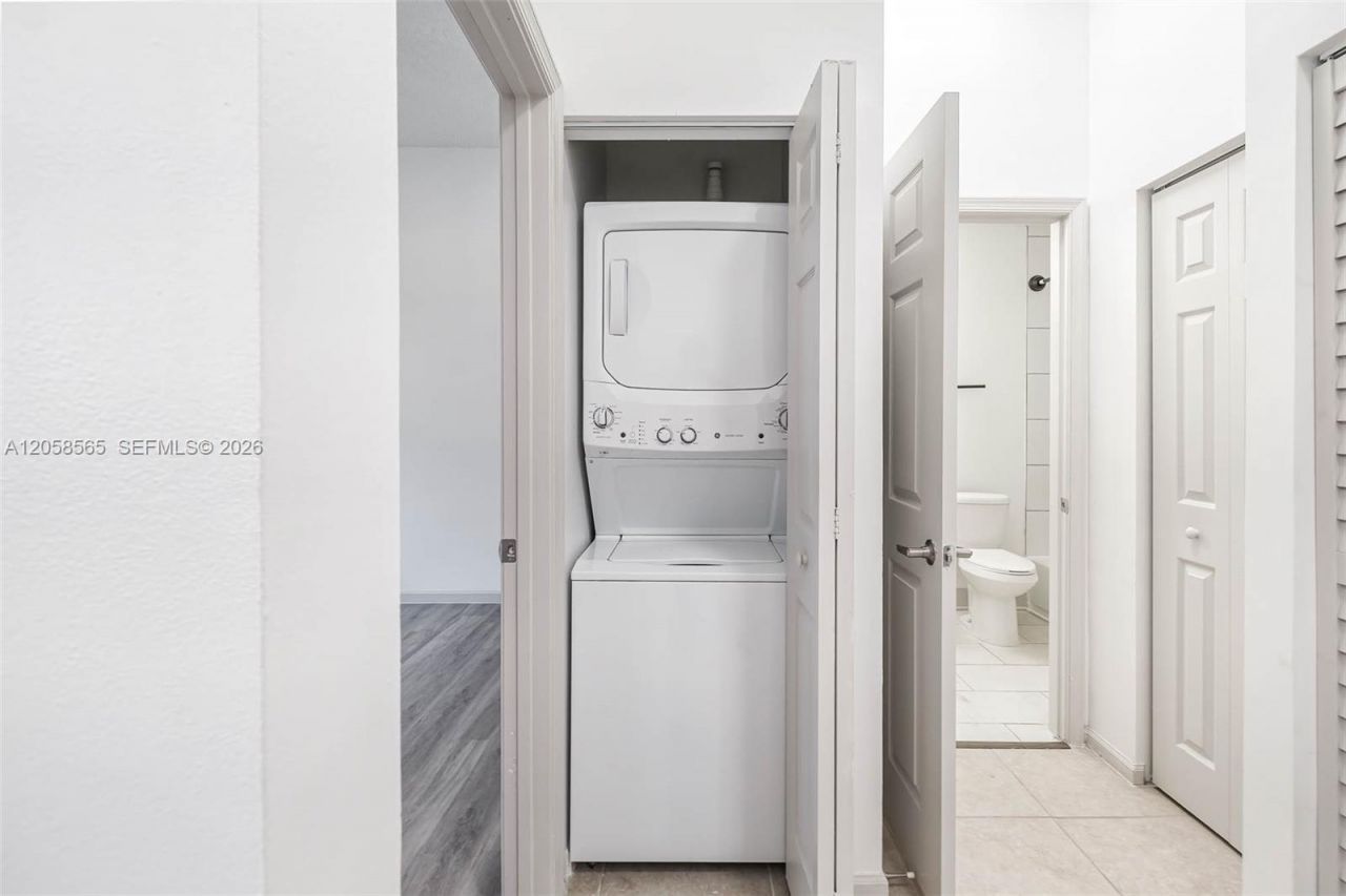Please Call For Address, Unit B202, West Palm Beach, FL 33417 Photo