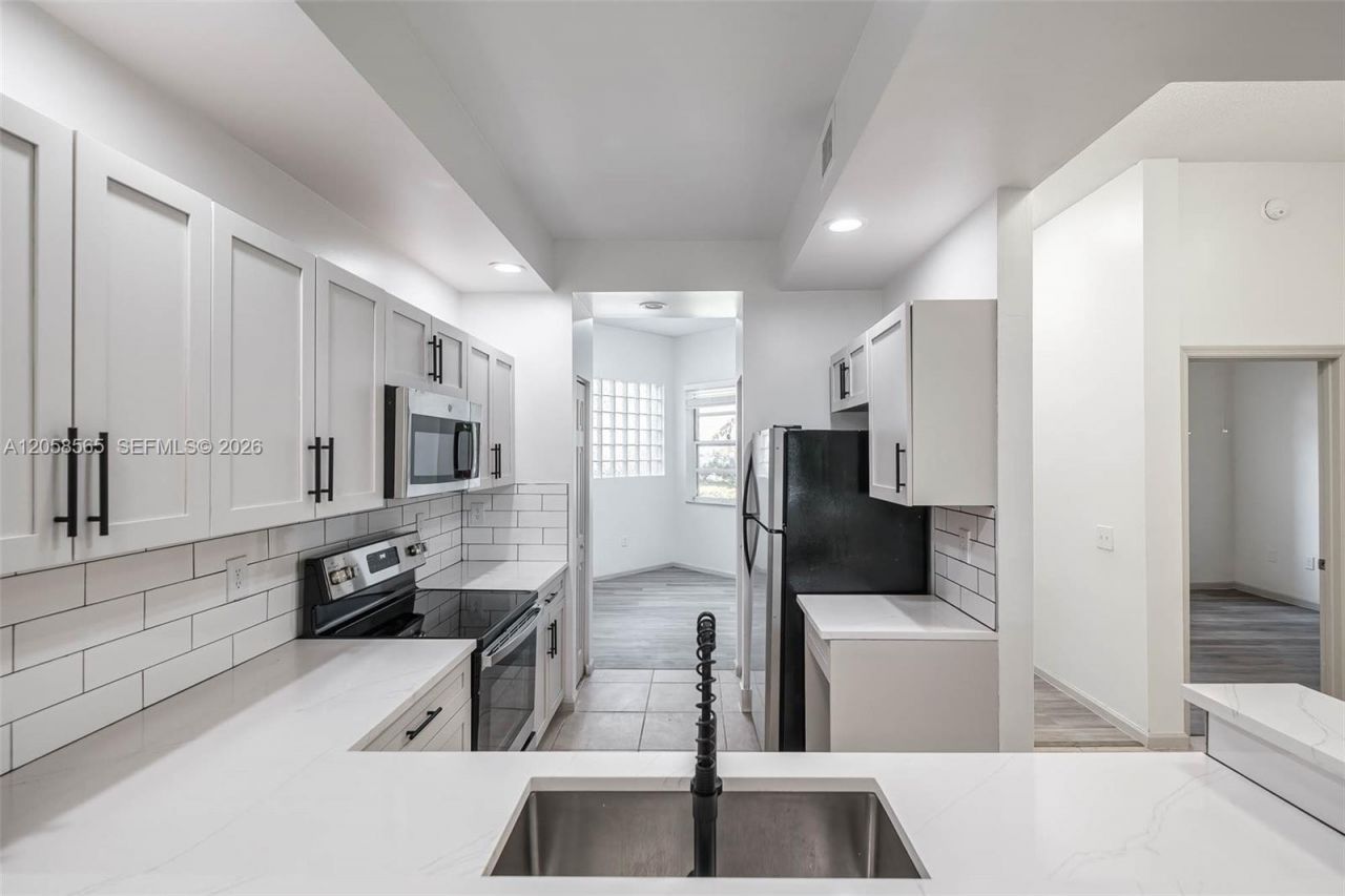 Please Call For Address, Unit B202, West Palm Beach, FL 33417 Photo