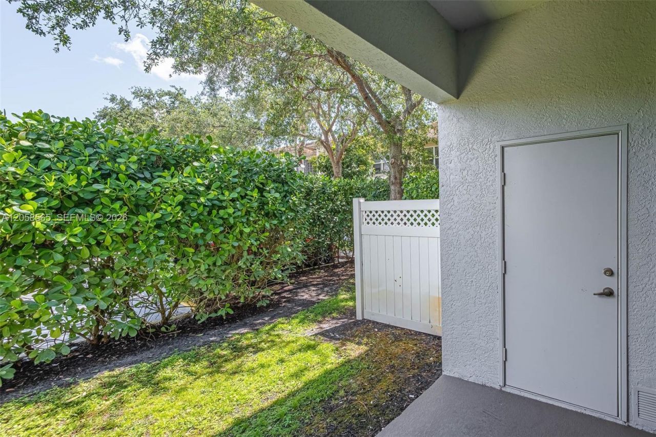 Please Call For Address, Unit B202, West Palm Beach, FL 33417 Photo